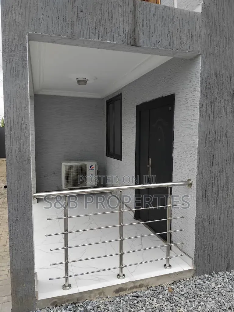 2bdrm Apartment in Ga East Municipal for rent