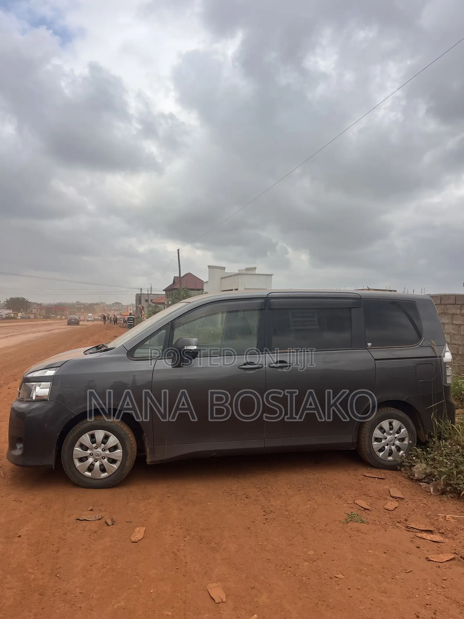 Toyota Voxy 2010 Black
