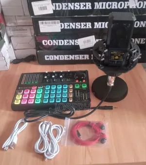 Podcast Microphone Equipment