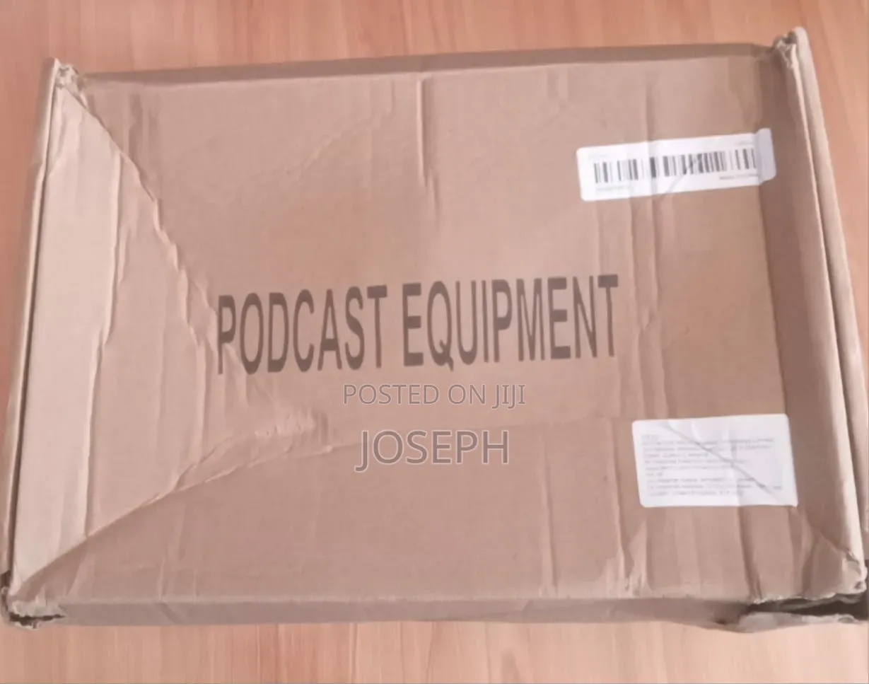 Podcast Microphone Equipment