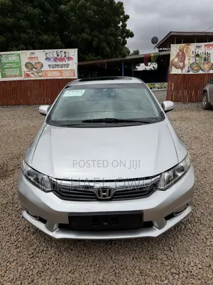 Honda Civic 2012 Silver
