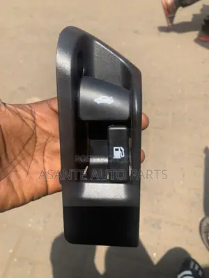 Toyota Camry Spider Boot Opener