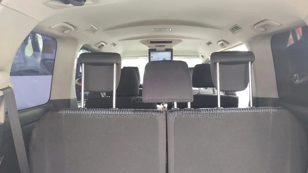 Toyota Voxy SV Premium 2014 Black