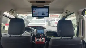 Toyota Voxy SV Premium 2014 Black