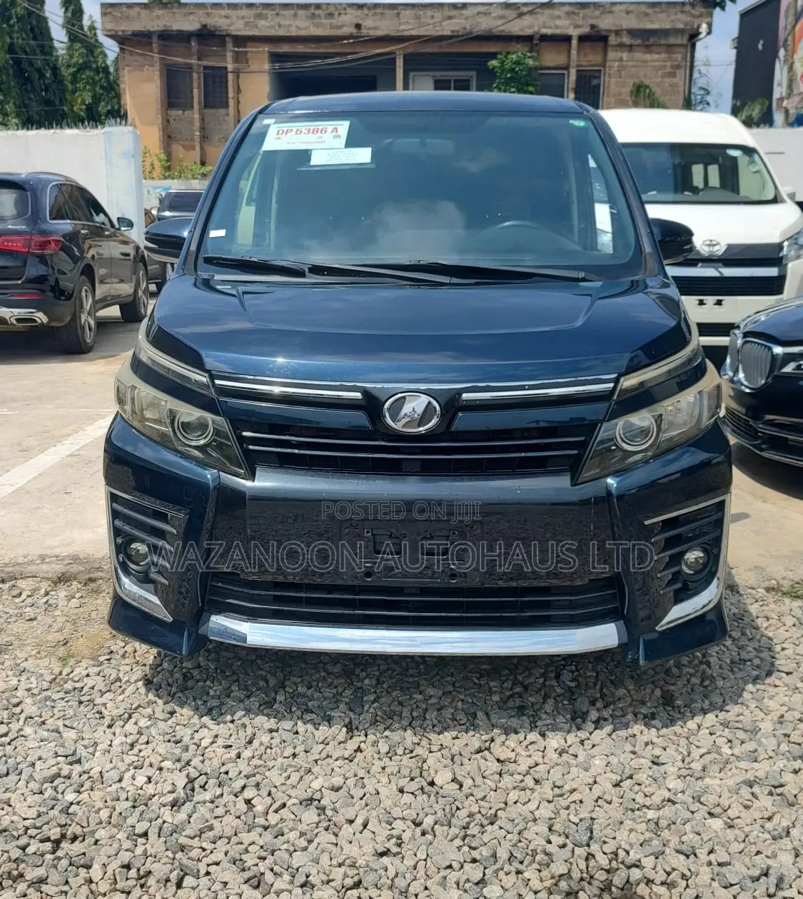 Toyota Voxy SV Premium 2014 Black