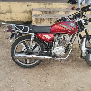 Royal RY125 2025 Red