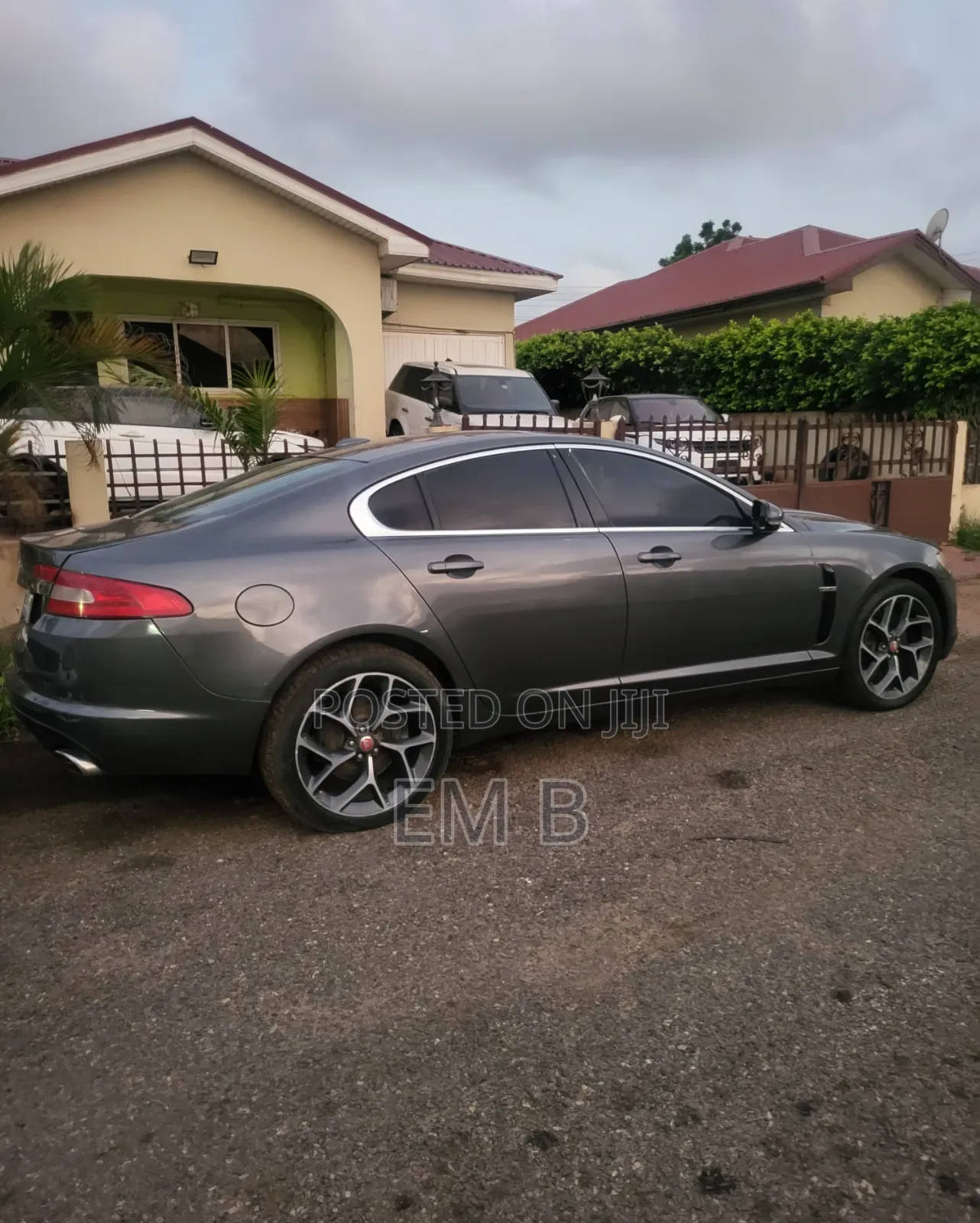Jaguar XF 2012 Silver