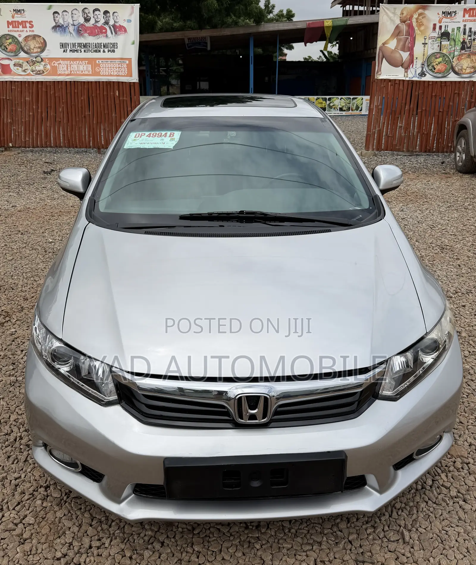 Honda Civic 1.8 5 Door Automatic 2012 Silver