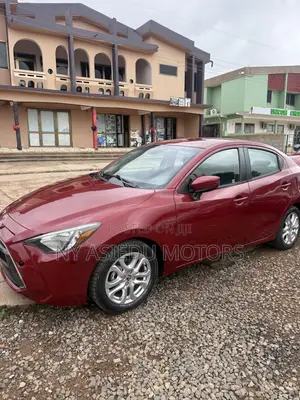 Toyota Yaris iA 1.5 FWD 2018 Red