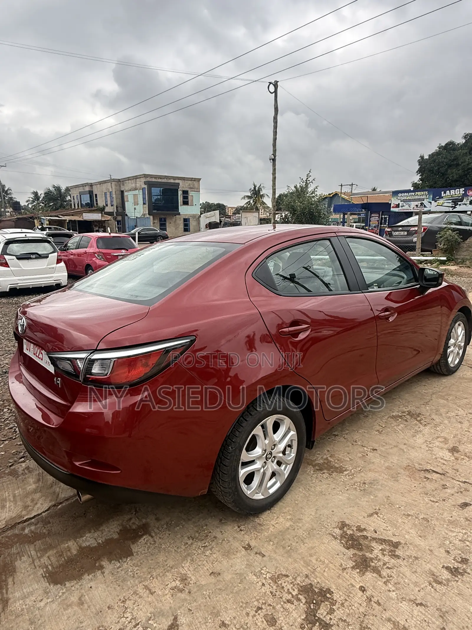 Toyota Yaris iA 1.5 FWD 2018 Red