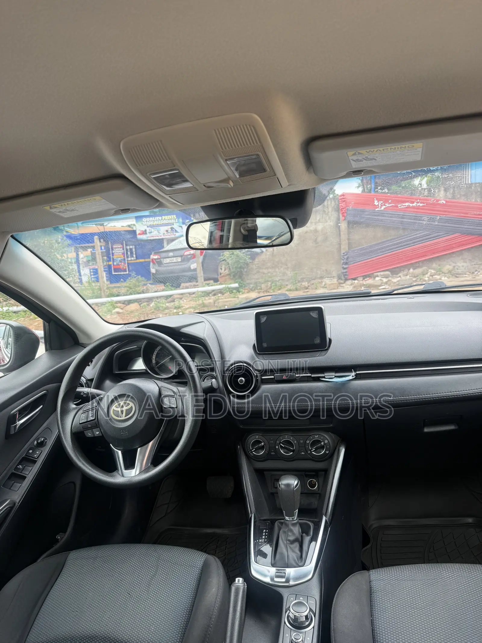 Toyota Yaris iA 1.5 FWD 2018 Red