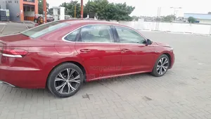 Volkswagen Passat 2020 Red