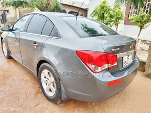 Chevrolet Cruze 2013 Gray