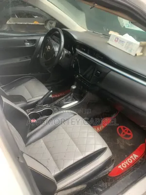 Toyota Corolla 2017 White