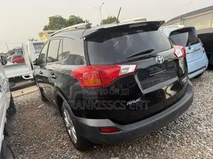 Toyota RAV4 Limited AWD (2.5L 4cyl 6A) 2016 Black