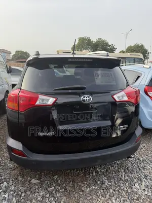 Toyota RAV4 Limited AWD (2.5L 4cyl 6A) 2016 Black