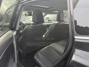 Toyota RAV4 Limited AWD (2.5L 4cyl 6A) 2016 Black