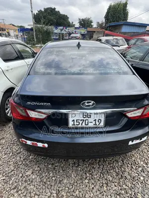 Hyundai Sonata 2013 Black