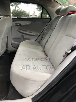 Toyota Belta 2010 Red