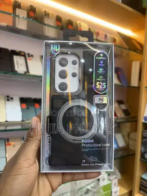Black S25Ultra Case With Stand