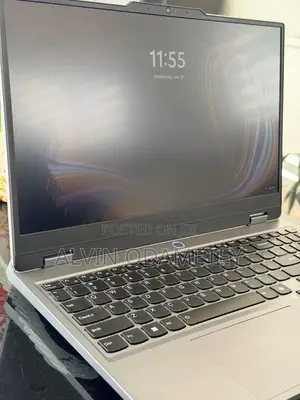 Laptop Lenovo LOQ 15IRH8 16GB Intel Core i7 SSD 512GB