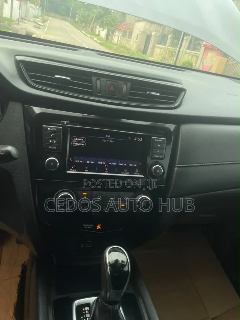 Nissan Rogue SL FWD 2019 Gray