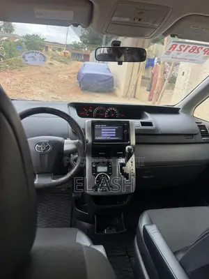 Toyota Voxy 2013 Black