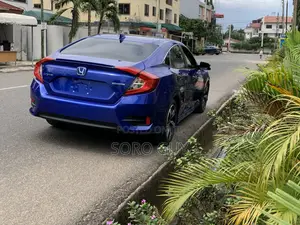Honda Civic 2017 Blue