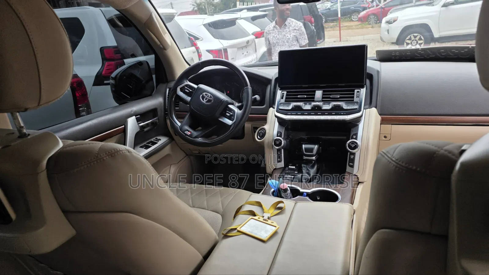 Toyota Land Cruiser 2016 Black