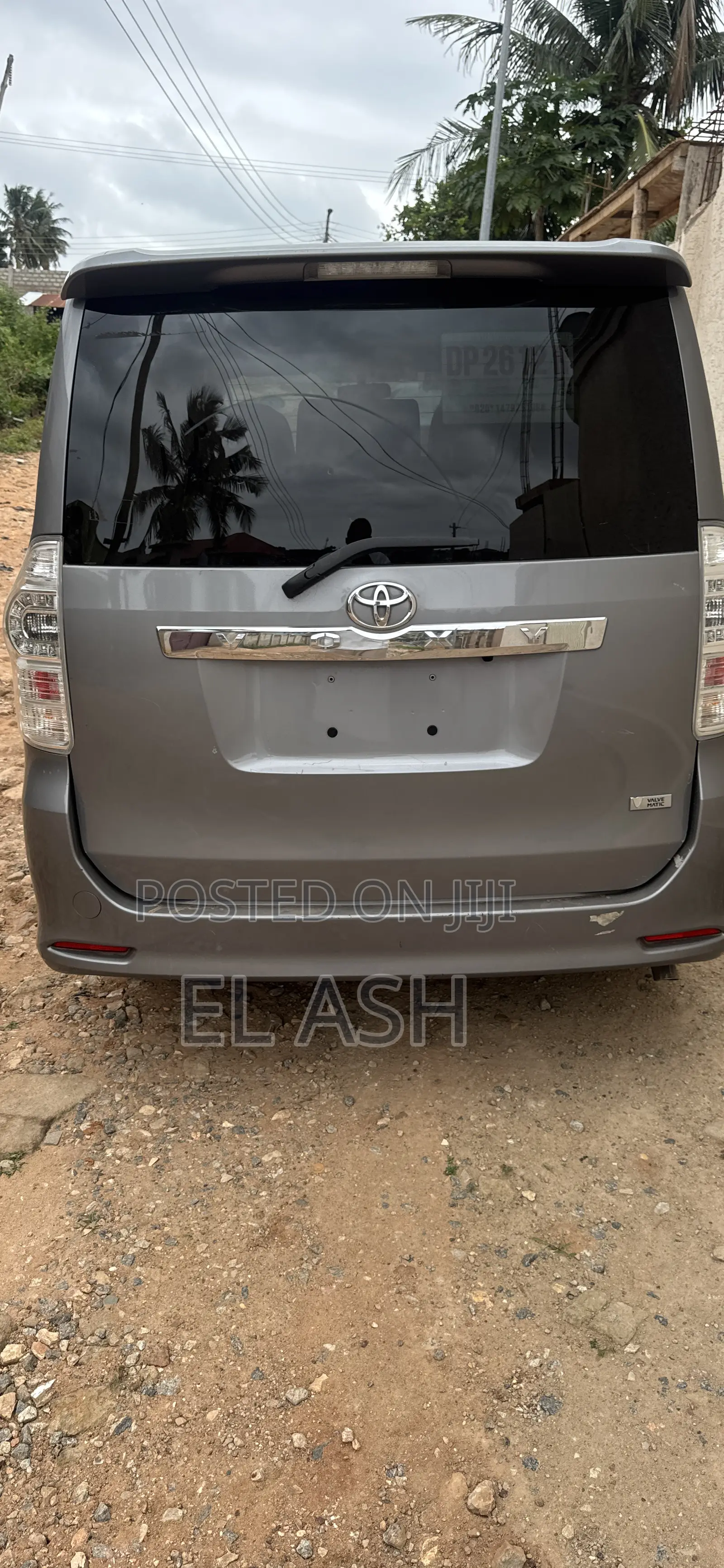 Toyota Voxy 2013 Black