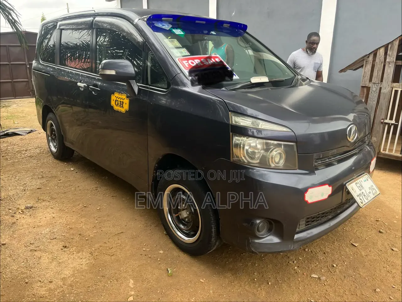 Toyota Voxy 2012 Black