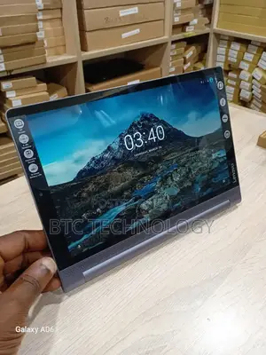 Laptop Lenovo Y70 4GB Intel Pentium SSD 72GB