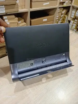 Laptop Lenovo Y70 4GB Intel Pentium SSD 72GB