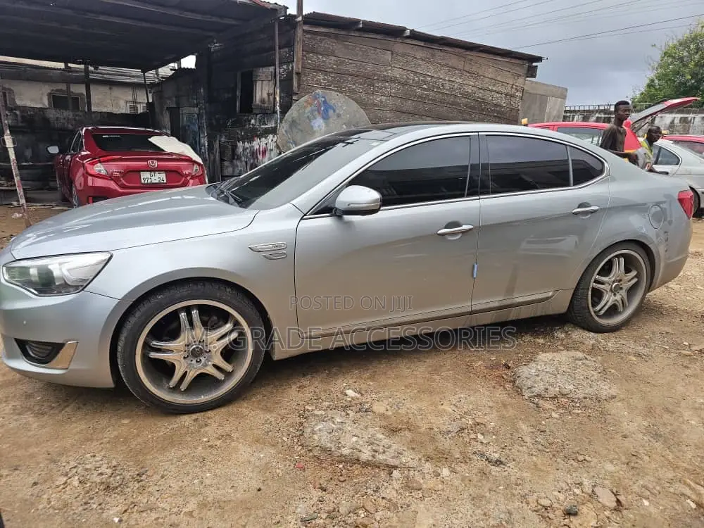 Kia Cadenza 2015 Silver