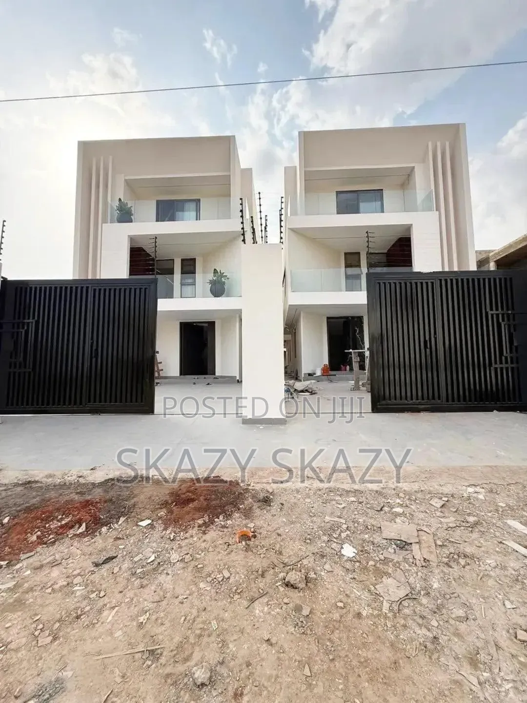 Furnished 4bdrm Penthouse in Luxury Living, American House for sale