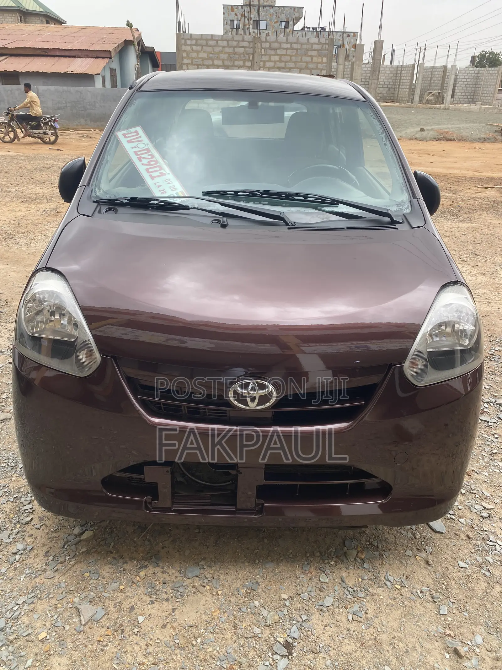 Toyota Pixis Epoch 2012 Beige