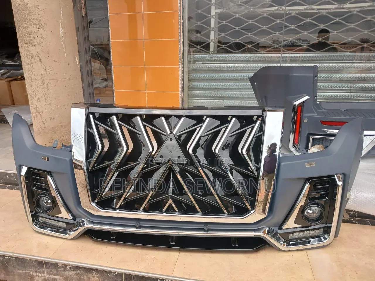 Mitsubishi Pajaro