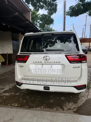 New Toyota Land Cruiser 2024 White
