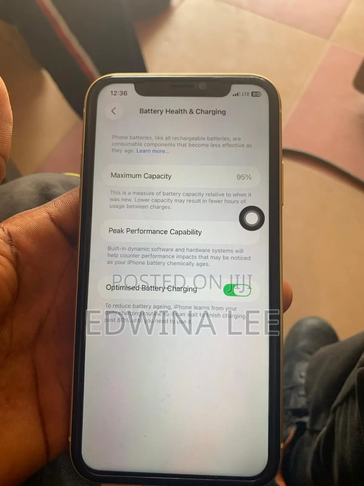 Apple iPhone 11 64 GB Yellow