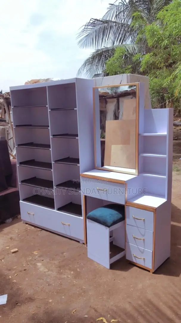 BEDROOM SET(dresser,shoes/bags Rack)