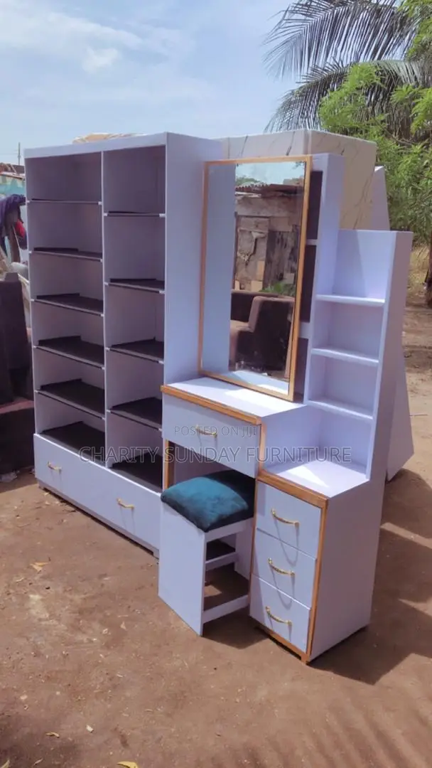 BEDROOM SET(dresser,shoes/bags Rack)
