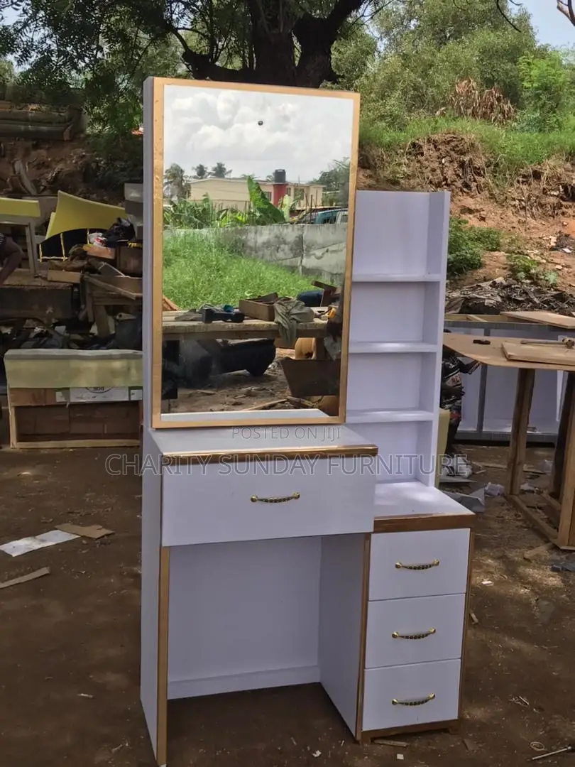 BEDROOM SET(dresser,shoes/bags Rack)