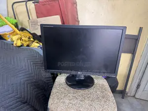 LG 24” Monitor -Flatron W2242tq