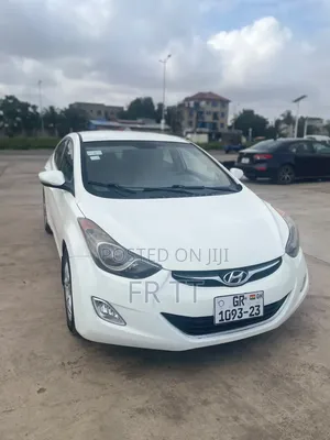 Hyundai Elantra 2013 White