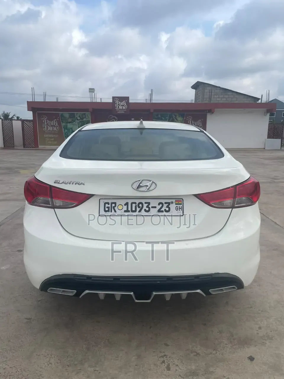 Hyundai Elantra 2013 White