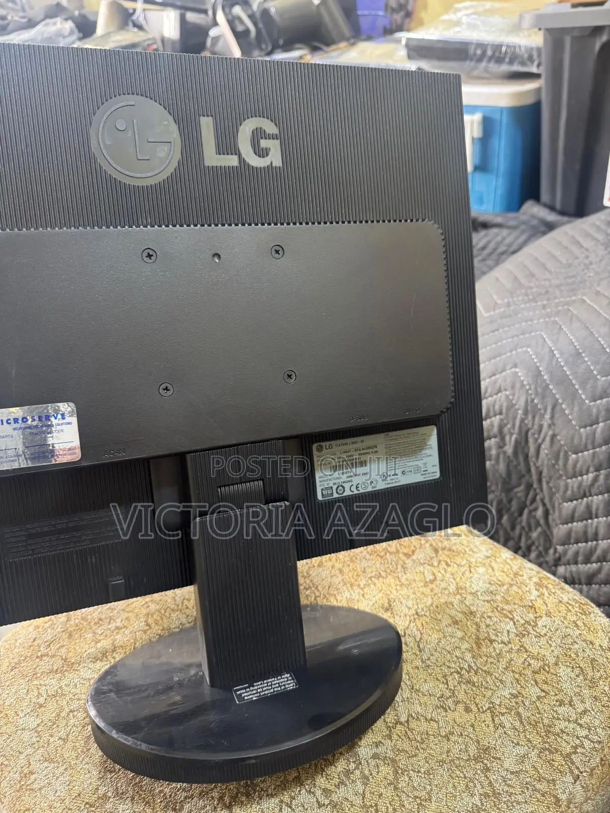 LG FLATRON 19inchs Monitor- Quality and Reliable