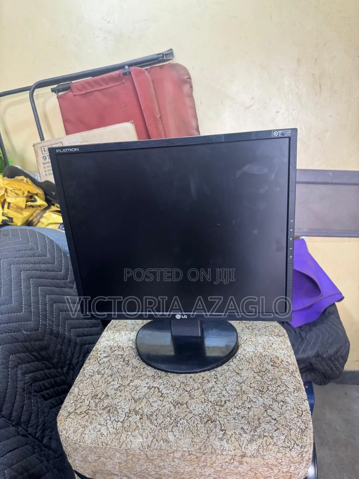 LG FLATRON 19inchs Monitor- Quality and Reliable