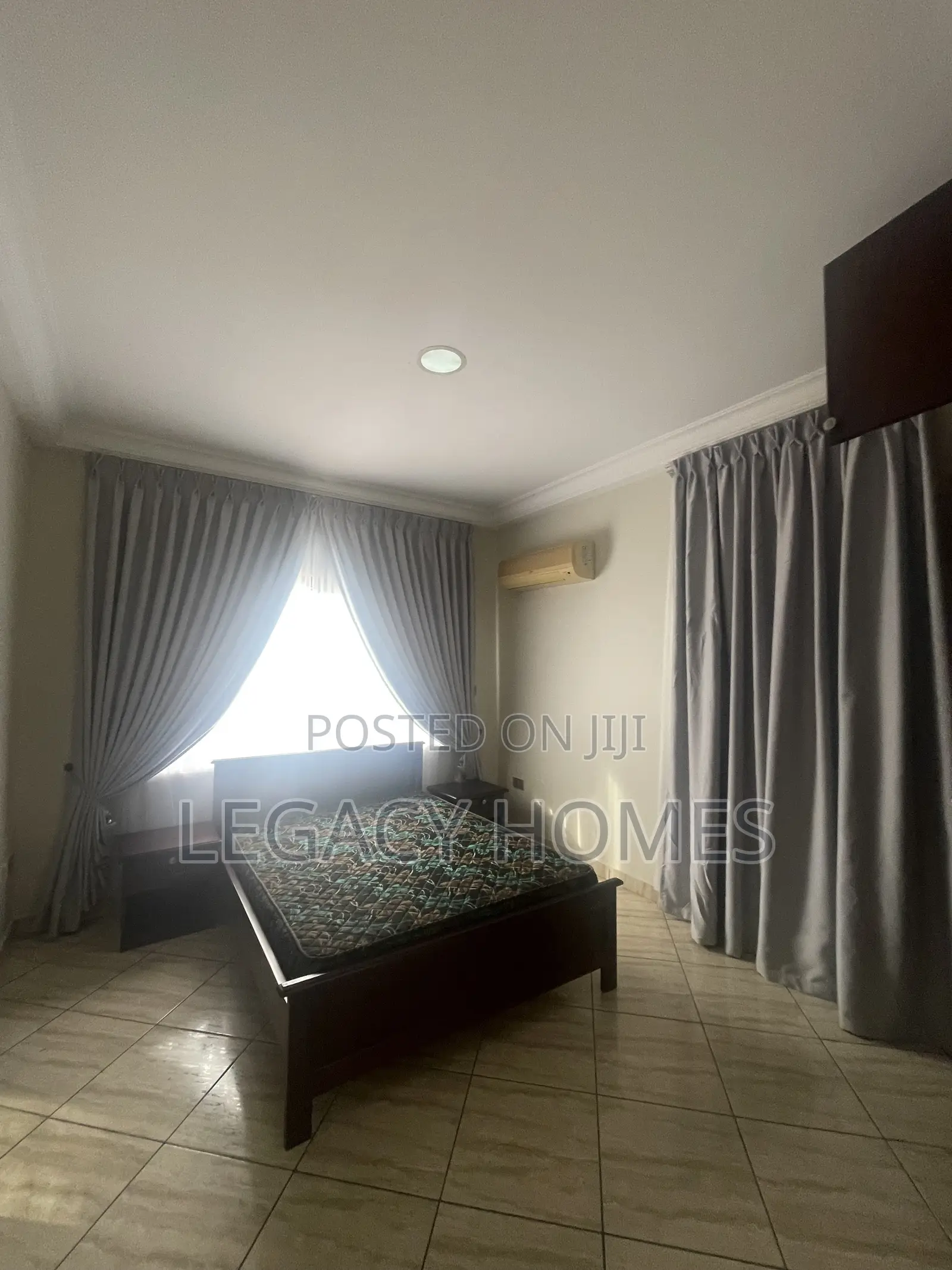 12bdrm House in East Legon, A&C Mall Area for rent