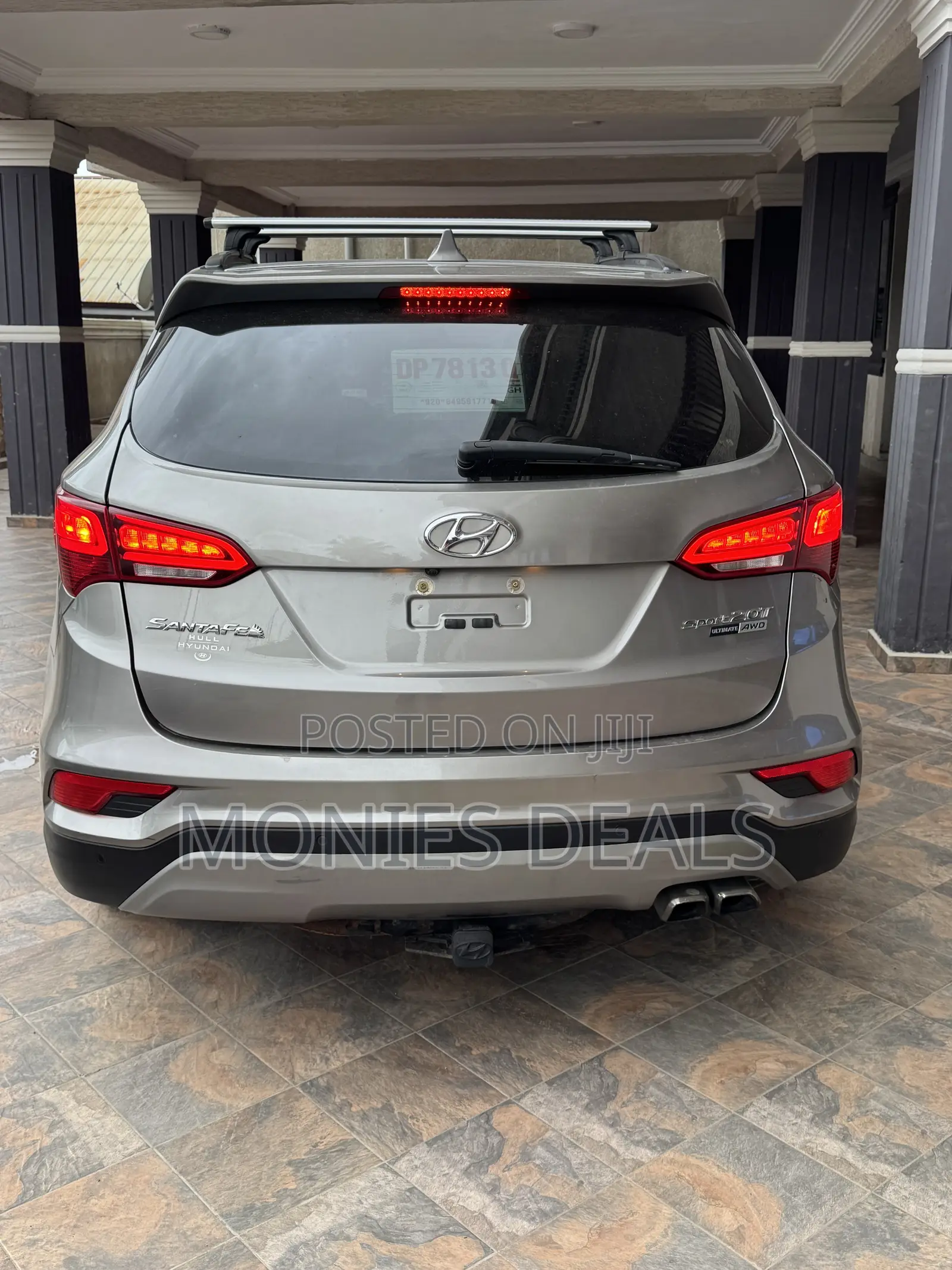Hyundai Santa Fe SE Ultimate AWD 2017 Gray