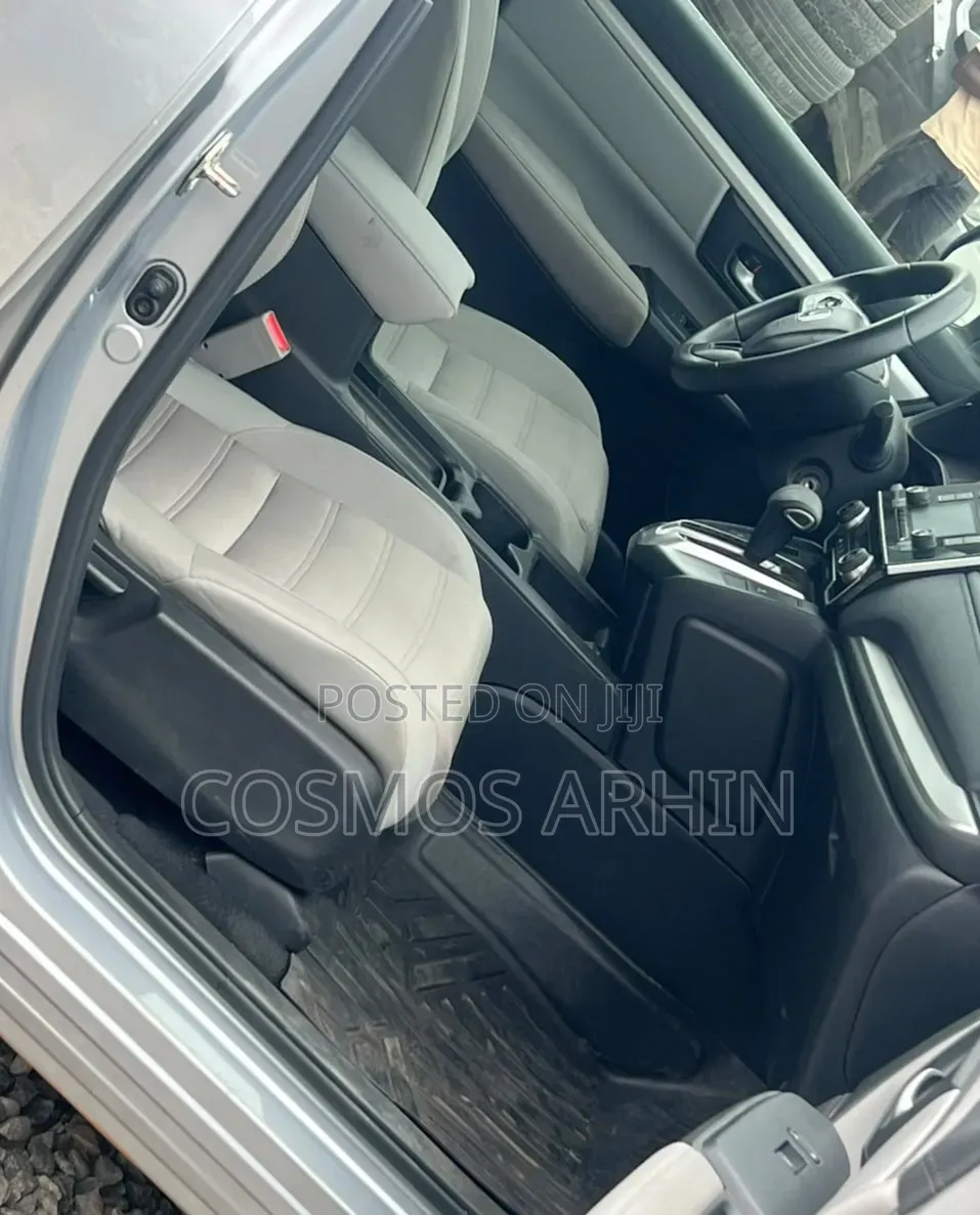 Honda CR-V 2019 Gray